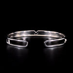 Load image into Gallery viewer, MOP V Shape Silver Bracelet