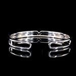 Load image into Gallery viewer, MOP V Shape Silver Bracelet
